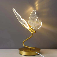 Goldene Schmetterlingslampe, LED, modern, dekorativ, Tischleuchte, elegantes Design.