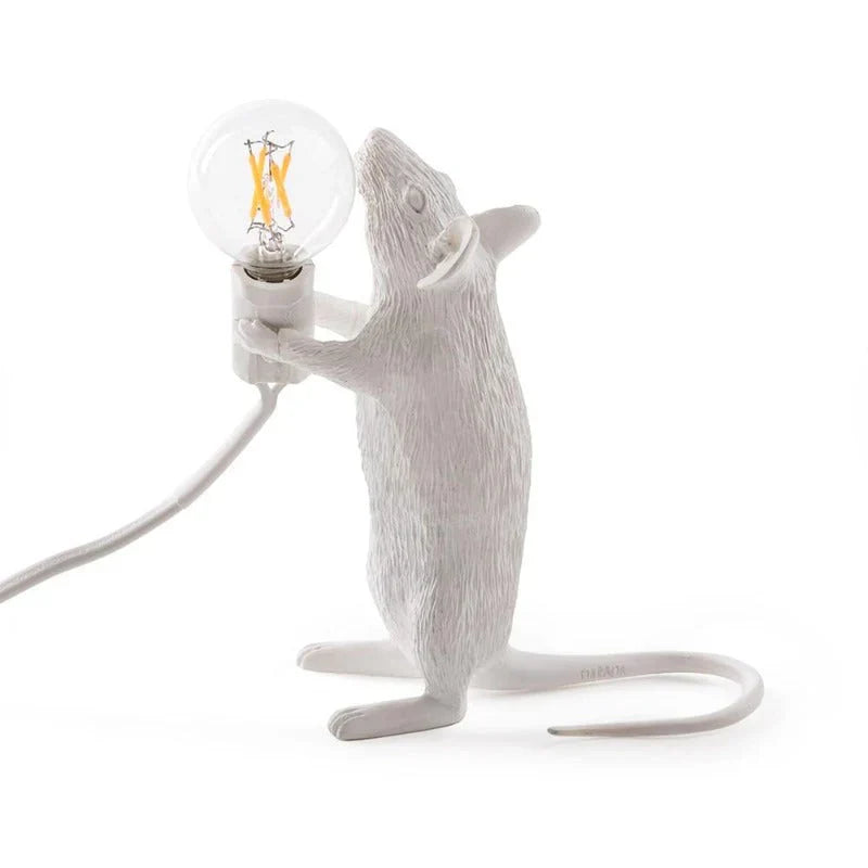 Weiße Mauslampe aus Kunststoff, stehend, mit Glühbirne, dekorative Tischleuchte.