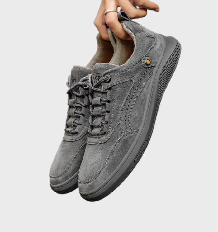 Graue Herrenschuhe aus Wildleder, sportlich, bequem, rutschfeste Sohle, modisch.