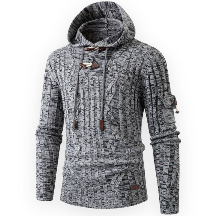 Grauer Strickpullover mit Kapuze, Kordelzug und Knöpfen, Herrenmode, Winterkleidung.