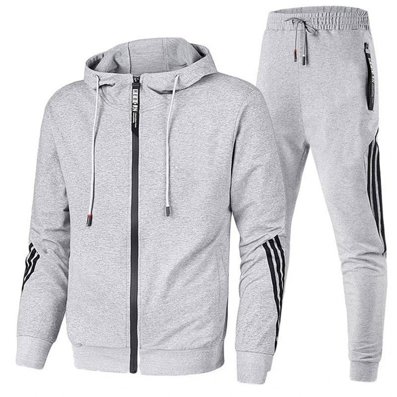 Grauer Herren-Trainingsanzug mit Kapuze, Reißverschluss und Streifen, Sportbekleidung.