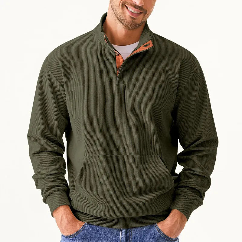 Grüner Herrenpullover mit Reißverschluss, geripptes Design, Freizeitmode, Baumwolle.