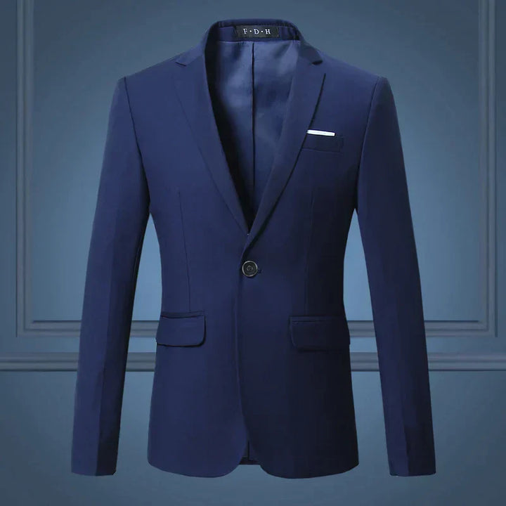 Dunkelblauer Herrenanzug, Slim Fit, einreihig, Business-Casual, hochwertig, modisch.