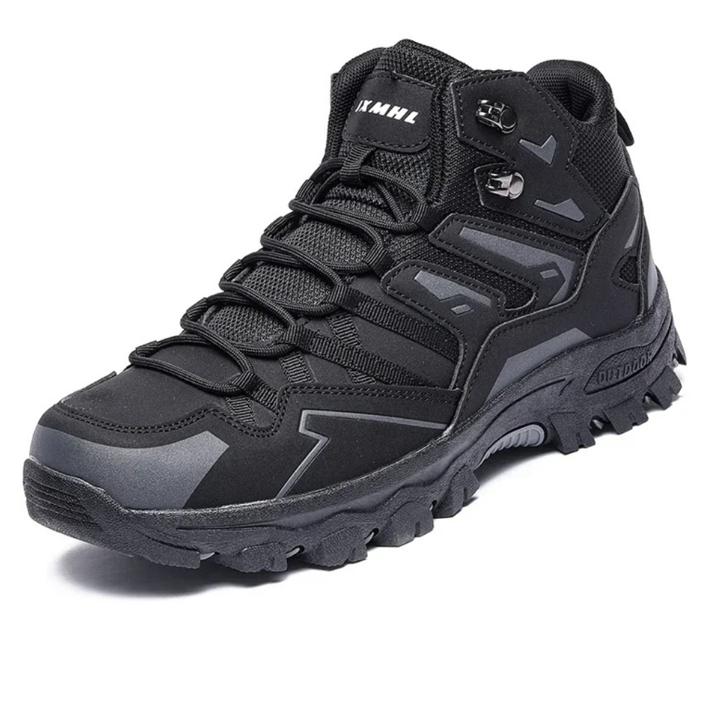 Schwarzer Wanderschuh, wasserdicht, rutschfeste Sohle, Outdoor, Herren, robustes Design.