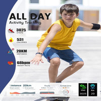 Junge beim Skateboarden, gelbes Tanktop, Aktivitäts-Tracking, Fitness, Schritte, Kalorien, Herzfrequenz.