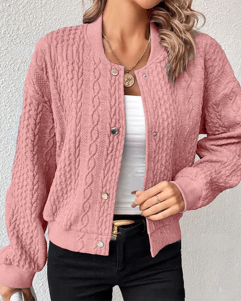 Damen Strickjacke rosa, Zopfmuster, Knopfleiste, modisch, lässig, Herbstmode, Baumwolle.