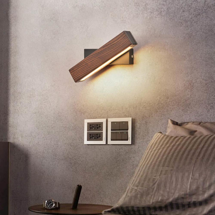 Holz-LED-Wandleuchte mit Drehfunktion - Twilight Pivot